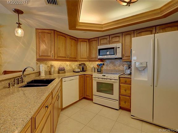 4th image of 8800 S Ocean Dr APT 405