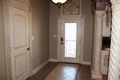 4th image of 205 Cypress Ave