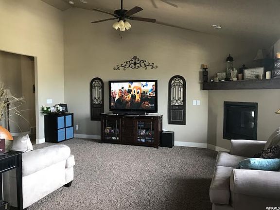 4th image of 1714 N Andrews Ln