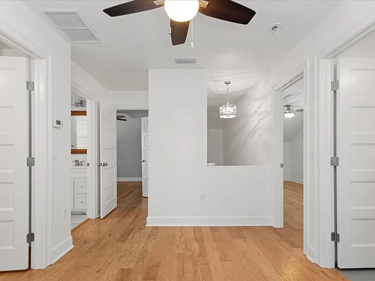 619 NW 3rd St — Photo 25