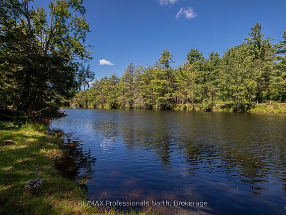 2nd image of 1114 River Haven Rd N