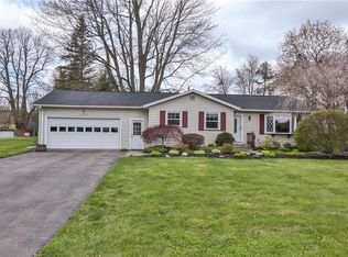 5599 Walworth Rd, Ontario, NY 14519