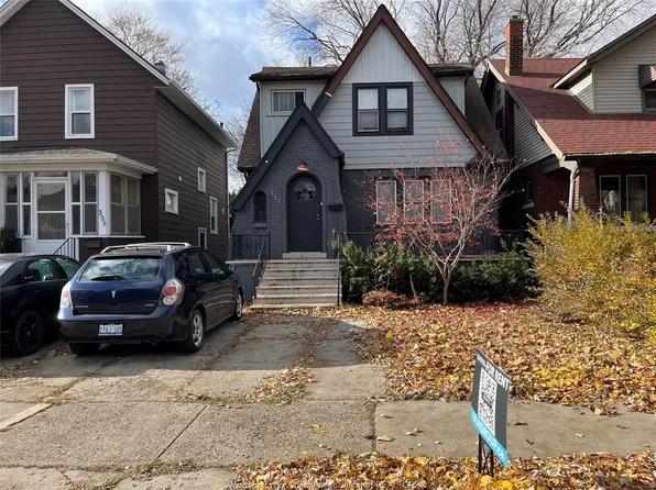 355 Randolph Ave, Windsor, ON N9B 2T4