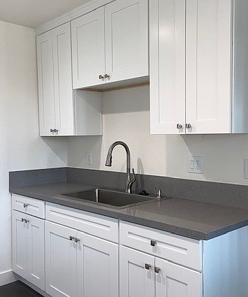 3rd image of 345 E Park Ave #1