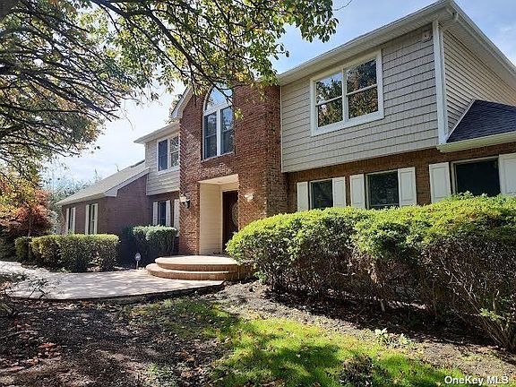 4th image of 8 Sunwood Dr