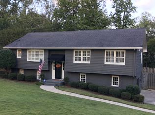 3472 Coventry Dr, Vestavia, AL 35243