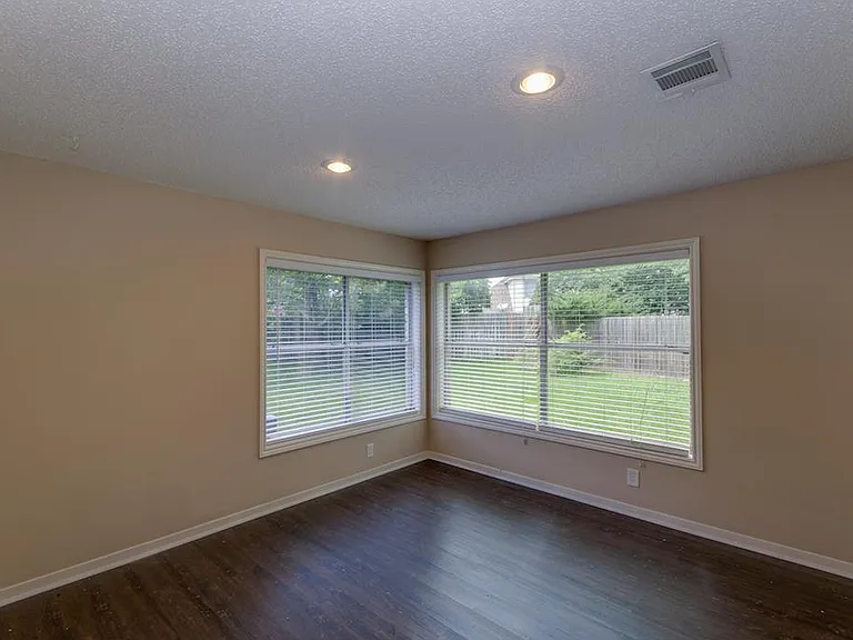 11310 Chiselhurst Way Ct — Photo 10