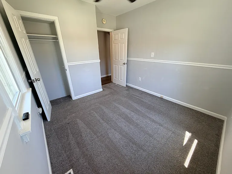 4912 Laurel Ave — Photo 16