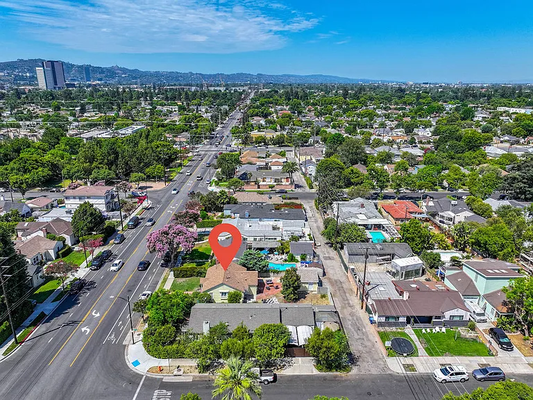2307 W Verdugo Ave — Photo 13