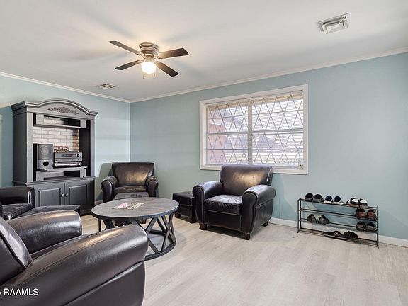 4th image of 2003 Old Jeanerette Rd