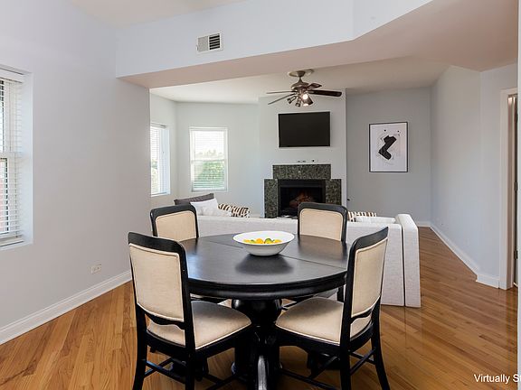 5th image of 1356 E 62nd St #U3