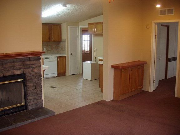 3rd image of 4214 County Road 1170