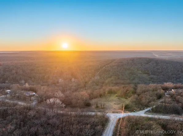 5 N 131st Rd, Mounds, OK 74047