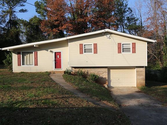 3rd image of 3305 Stoney Dr
