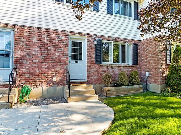 2nd image of 218 Richardson Dr #26