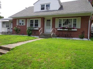 18 Coache St, Three Rivers, MA 01080