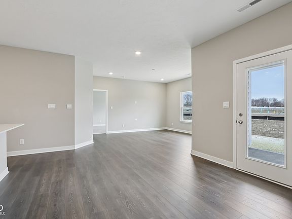 7th image of this home
