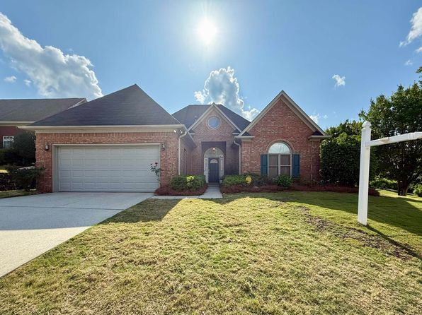 1809 Parkside Cir, Homewood, AL 35209