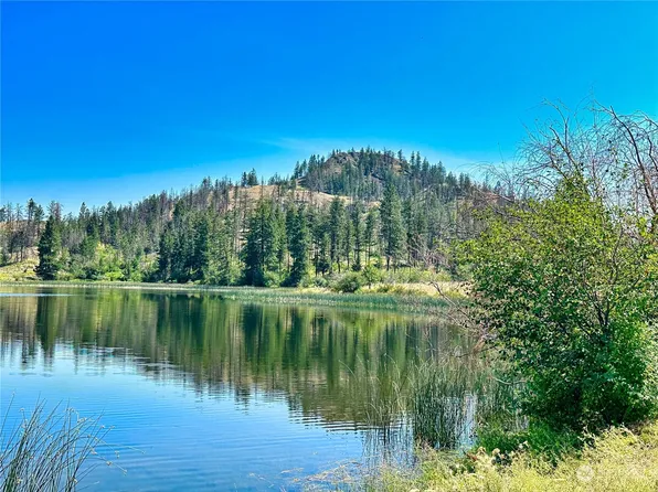 1 Kyle Lane, Oroville, WA 98444