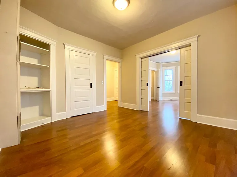 1511 Boylston Ave — Photo 3
