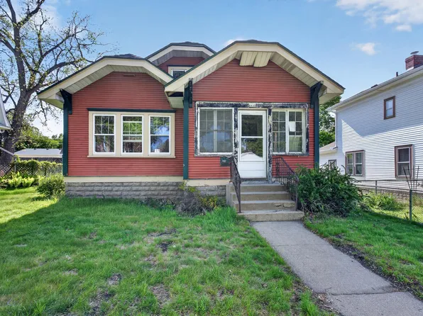 4415 Queen Ave N, Minneapolis, MN 55412