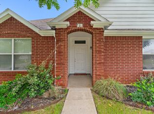 701 Buck Horn Ct, Midlothian, TX 76065