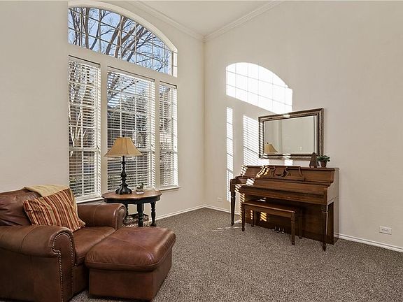 3rd image of 8518 Brown Stone Ln