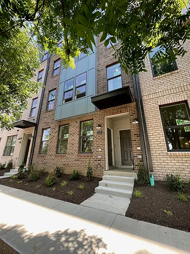 1117 N Lombardy St #A Photo 1
