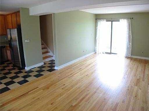 3rd image of 1781 Hideaway Ln