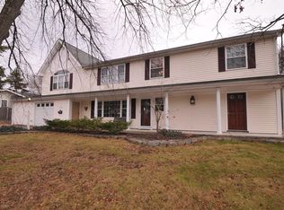 15 Myrna Rd, Framingham, MA 01701