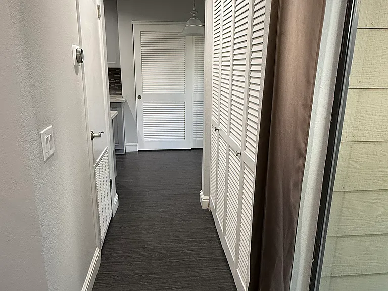 750 Lincoln Rd — Photo 10