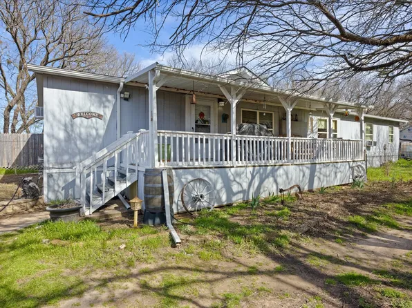6007 Hunterwood Dr, Granbury, TX 76048