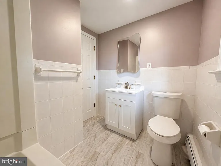 580 Village Rd W — Photo 28