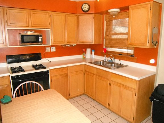 2nd image of 9217 S Avers Ave