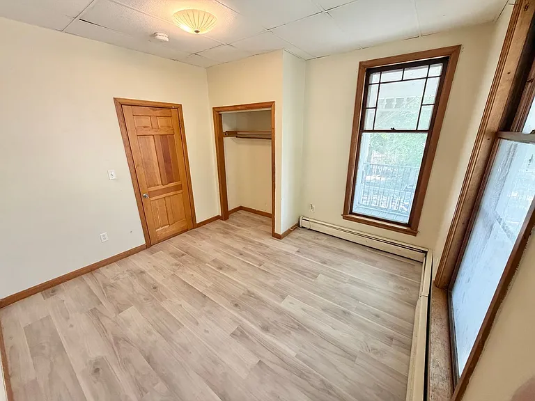 203 Maple St — Photo 18
