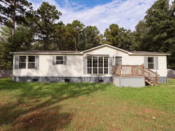 1304 Hollow Oaks Ln, Shreveport, LA 71107