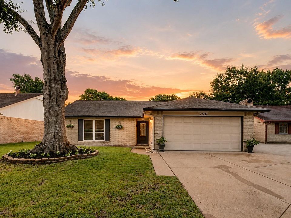 1st image of 2507 Maple Tree Ct