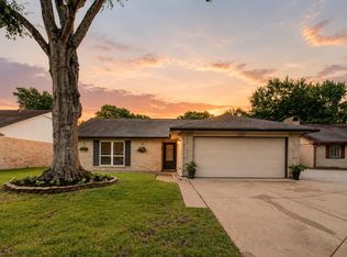 2507 Maple Tree Ct, Stafford, TX 77477