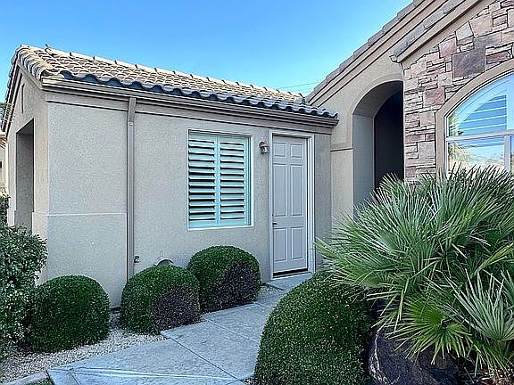 2nd image of 1032 N Sundown Dr