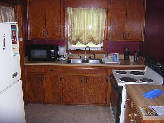 5th image of 4428 Bowden Ave