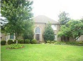 7004 Court Of The Woods, Louisville, KY 40241