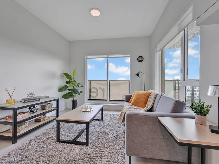 1520 McKenzie Ave — Photo 8