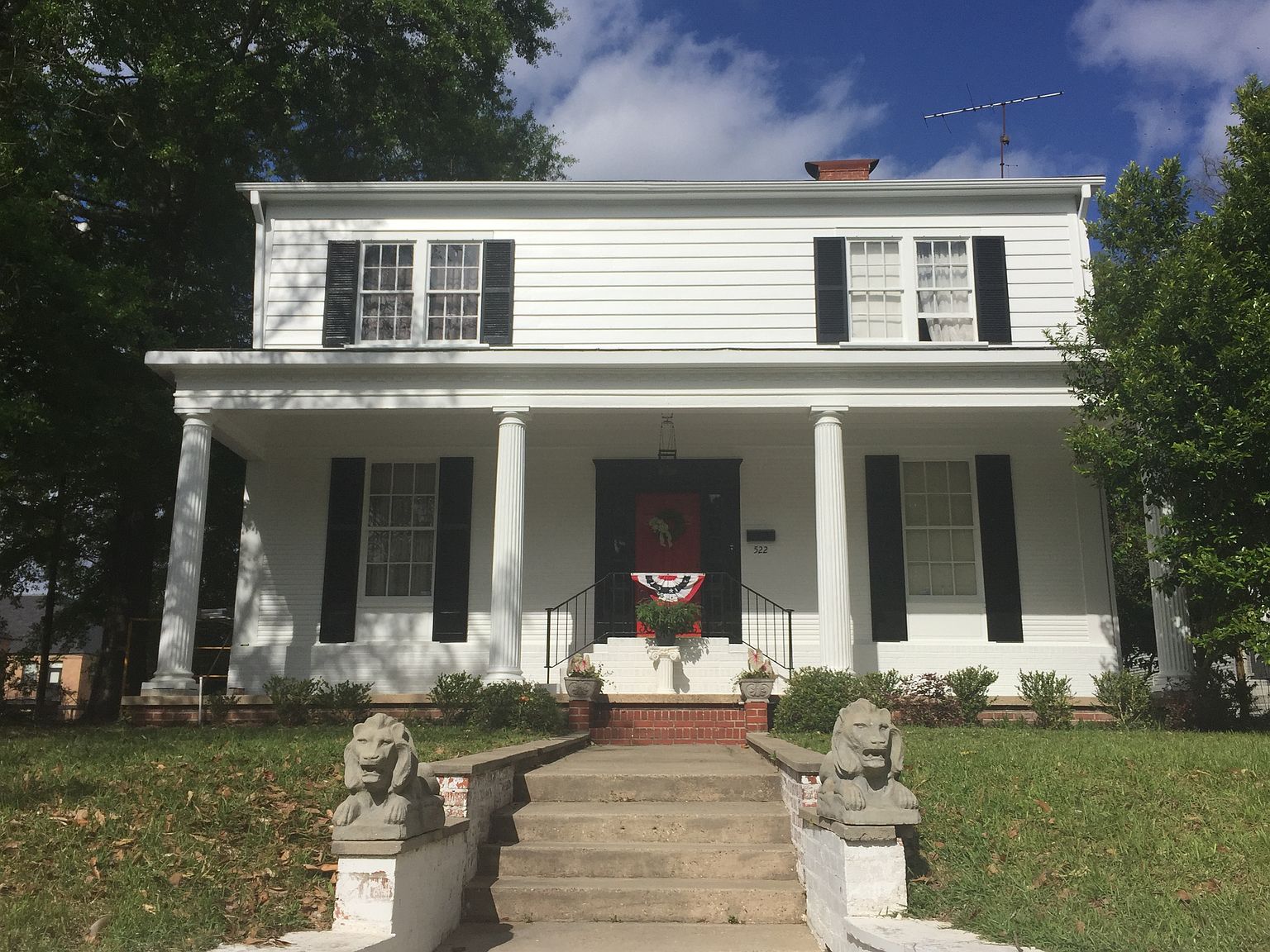 522 N 6th Ave, Laurel, MS 39440 Zillow