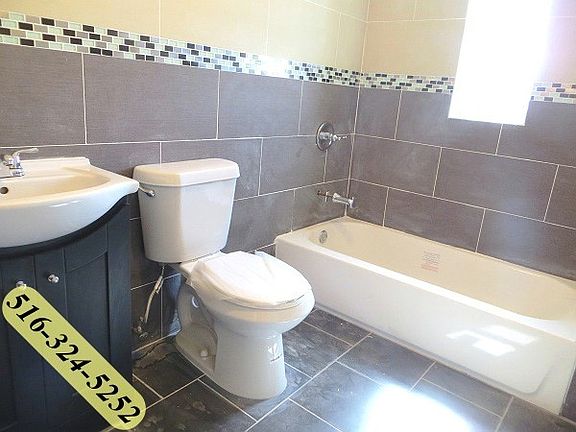 5th image of 1807 Adee Ave #2