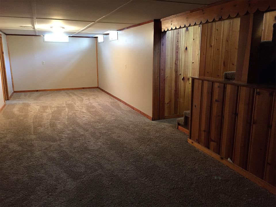 2nd image of 1505 W Lotus St