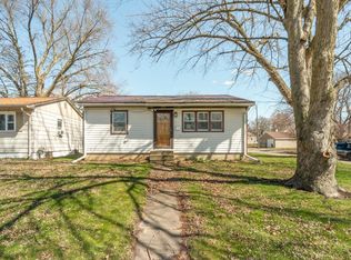 1057 Dundee Ave, Waterloo, IA 50701