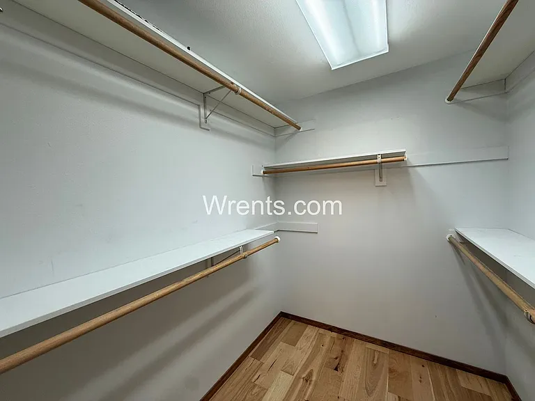 11709 N Kathy Ln — Photo 16