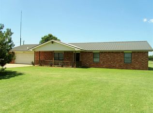 13138 NE Mountain View Rd, Elgin, OK 73538