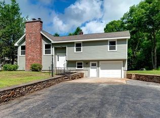 434 Central Tpke, Sutton, MA 01590