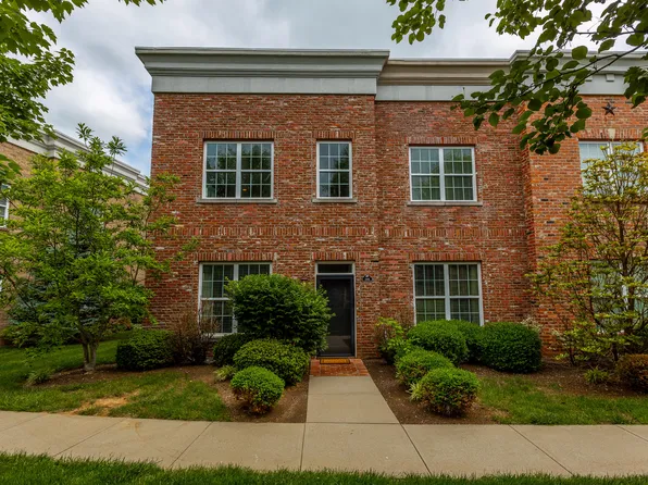 3308 Beacon St, Lexington, KY 40513
